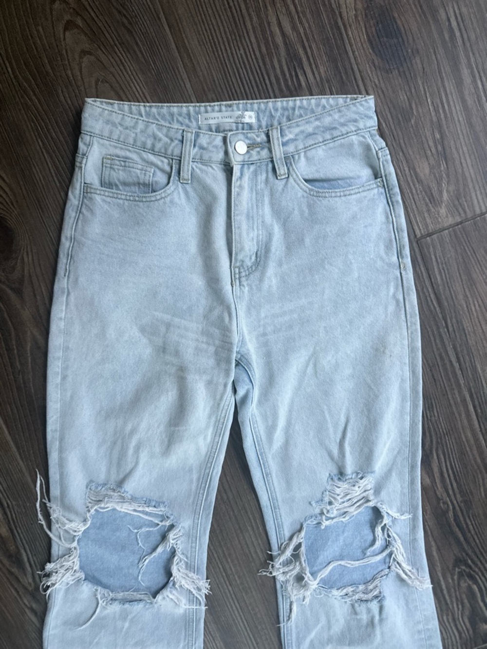 Altar'd State Light Blue Distressed Cropped Straight Leg Jeans - Picture 2 of 12